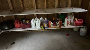 lot 1645 image: Assorted Garage Supplies Collection