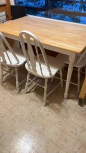 lot 1666 image: Wooden Kitchen Table with 3 Matching Chairs