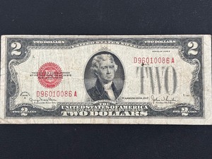 lot 29 image: 1928 G Red Seal $2 Dollar Note