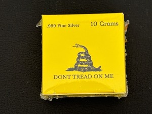 lot 40 image: 10 Grams .999 Fine Silver Bar Dont Tread On Me Gadsden Flag