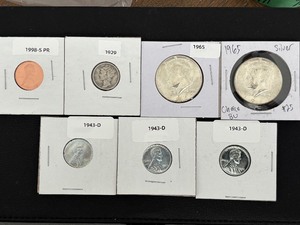 lot 41 image: Assorted Coins