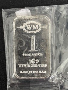 lot 47 image: 1 Ounce .999 Fine Silver Bar Westminster Mint
