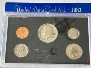lot 101 image: 1983-S Proof Set
