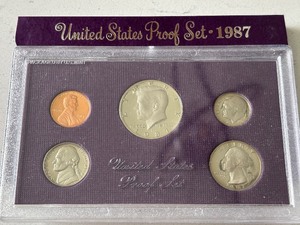 lot 102 image: 1987-S Proof Set