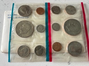 lot 110 image: 1978 P & D Mint Set