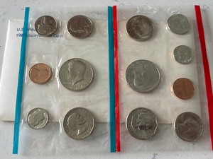 lot 112 image: 1980 P & D Mint Set