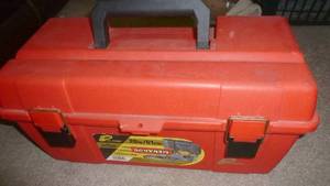 lot 14 image: Nice red plastic toolbox