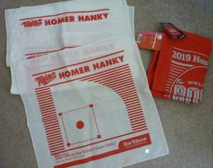 lot 17 image: Group of 8 Homer Hankies
