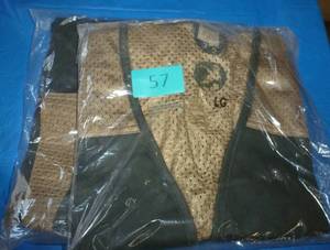 lot 57 image: Two Mens Large gander hunting vests