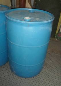 lot 76 image: 55 gal barrel