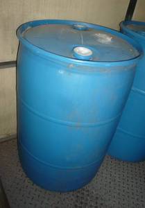 lot 77 image: 55 gal barrel