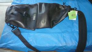 lot 87 image: New and Unique -  Waist or across the chest bag with inner zipper - made from Inner Tubes