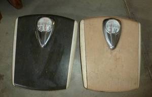 lot 98 image: TWO vintage bathroom scales 250 lbs