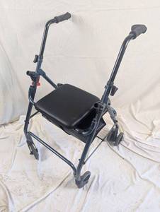 lot 38 image: Nova Cruiser Classic Walker