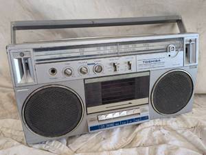 lot 60 image: Toshiba Stereo Radio Cassette Recorder (PartsRepair)