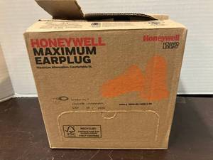 lot 14 image: Honeywell Corded Earplugs