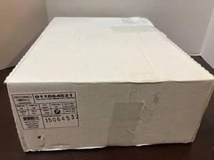 lot 32 image: 40-45 Gallon Can Liners