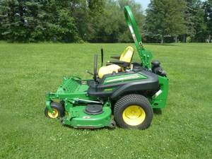 John Deere Z930M Lawn Mower