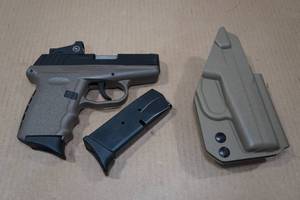 lot 1Y image: SCCY CPX-2 9mm Semi-Auto Pistol - 2 Magazines - Crimson Trace Red Dot