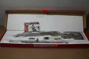 lot 2H image: NEW Winchester SXP Hybrid Hunter 12 Gauge Pump-Action Shotgun - Realtree Timber Camo