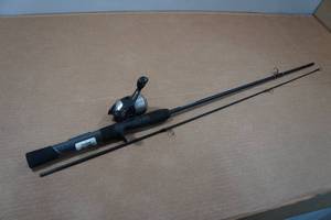 lot 7 image: Zebco 2-Piece Rod & Reel Combo
