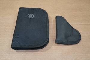 lot 114 image: Pistol Case and Holster