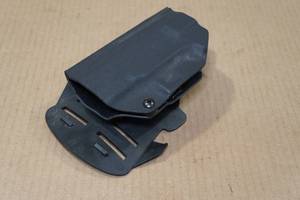 lot 124 image: We the People Plastic Holster