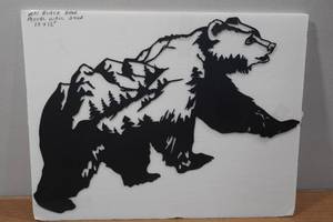 lot 166 image: MN Black Bear Metal Wall Dcor