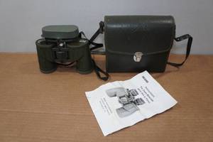 lot 190 image: Rubber Coated Sears Discover Binoculars 8x17x40