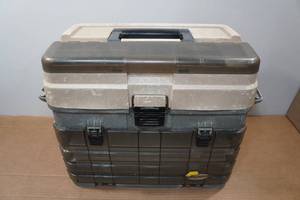 lot 205 image: Plano Guide Series Tackle Box