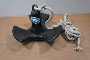 lot 239 image: Green Field Vinyl Coated 20lb River Anchor with 25 Rope