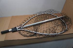 lot 253 image: Frabill Fish Net