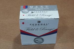 lot 451 image: 25 Federal Field & Range 12 Gauge 2-34 7.5 Shot Shotshells