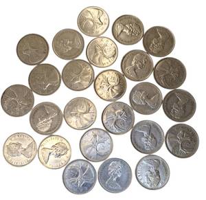 lot 27 image: Twenty-five 1968 Canadian silver quarters.