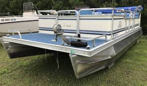 1988 Ercoa 21' Pontoon