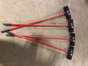 lot 3 image: Lot of Libman 13.5 in. High Power Extra-Large Heavy-Duty Floor Scrub Brush with Swiveling Head and Steel Handle ( May be Bent on End of Sticks )   Customer Returns See Pictures