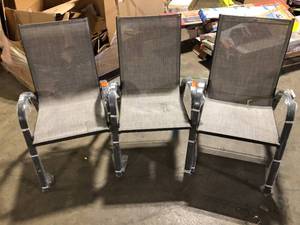 lot 39 image: Lot of Outdoor Chairs Damaged  Customer Returns See Pictures