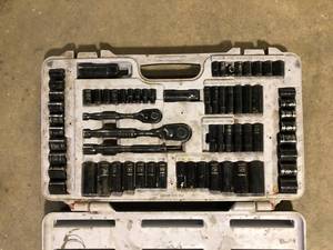 lot 45 image: Tool Box Used Customer Returns See Pictures