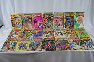 lot 193 image: Marvel Spiderman Comic Books