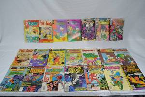 lot 210 image: Lot Of 21 Various Comic Books.