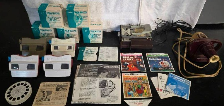 lot 60 image: View-Master Lot