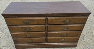 lot 167 image: 6 drawer Hardwood dresser