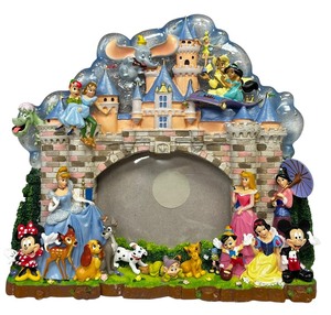 lot 043 image: Disney Princess and Sleeping Beauty Castle 3D picture frame