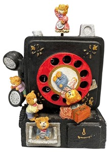 lot 050 image: Vintage Musical Bear Rotary Phone Automation 1970s