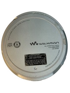 lot 028 image: Sony Walkman Portable CD Player  Model D-EJ1000