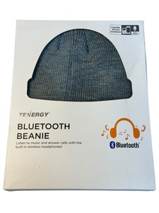 lot 126 image: Bluetooth Beanie