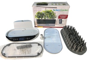 lot 095 image: AeroGarden Bundle 