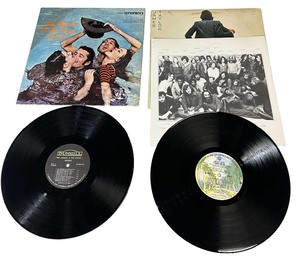 lot 151 image: The Mamas and The Papas  James Taylor Vinyl Bundle