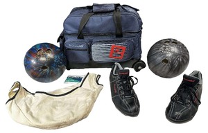 lot 090 image: Brunswick Bowling Equipment Set