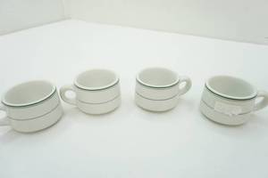 lot 114 image: 4ct Vintage Jackson China Cups